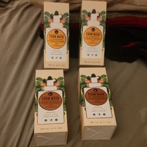 Lot Of 4 L. Foam Wash with Vitamin E - Period Care - NEW - 6 oz Each